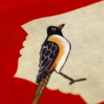 رانر طرح مرغ آمین قرمز